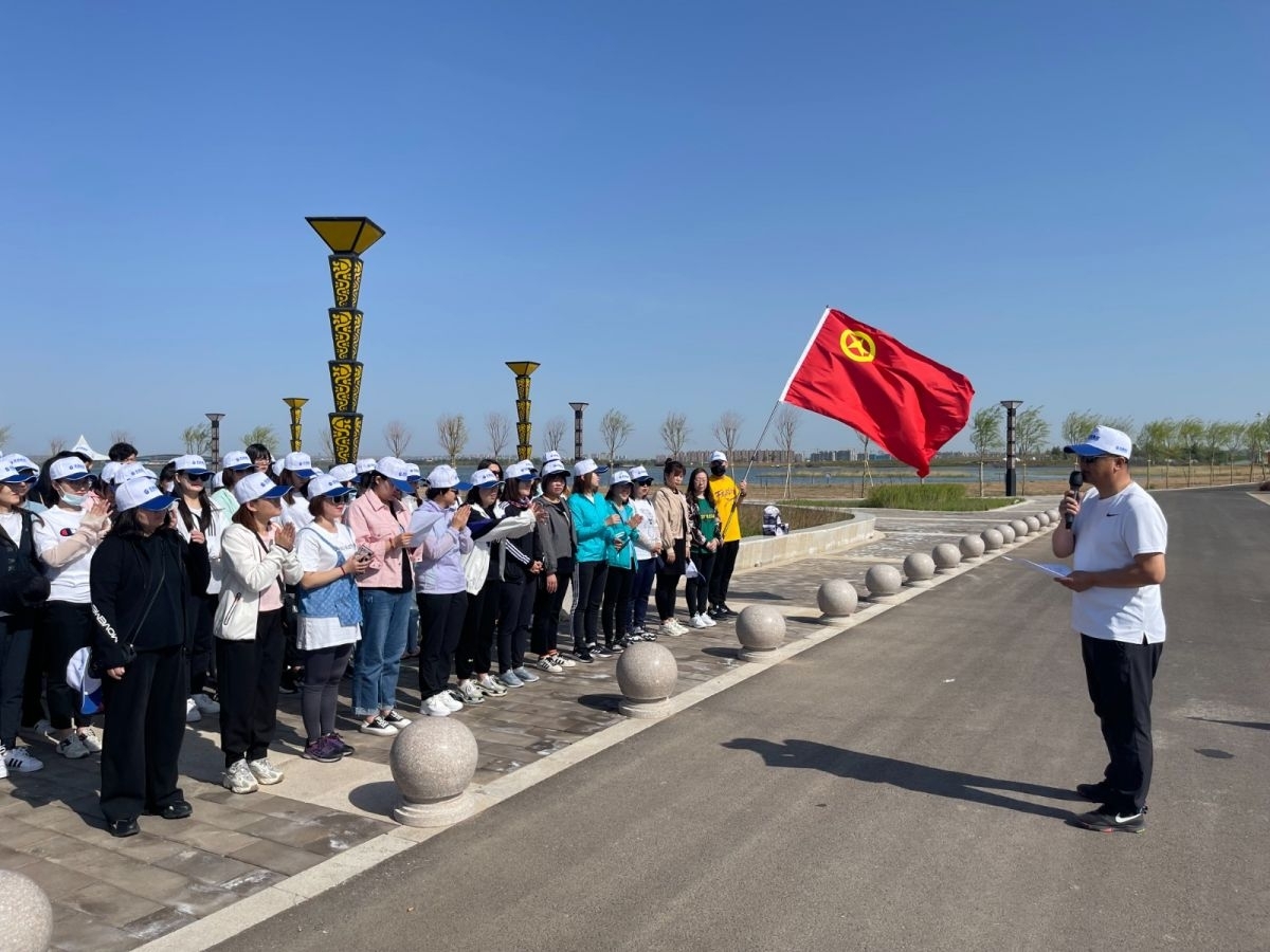 “传承红色基因 赓续奋进实力”2021年5月21日 哈沙图团建