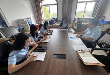 伊金霍洛旗惠众融资担保有限责任公司召开营业谋划剖析会