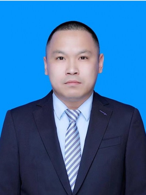 戈龙 总司理